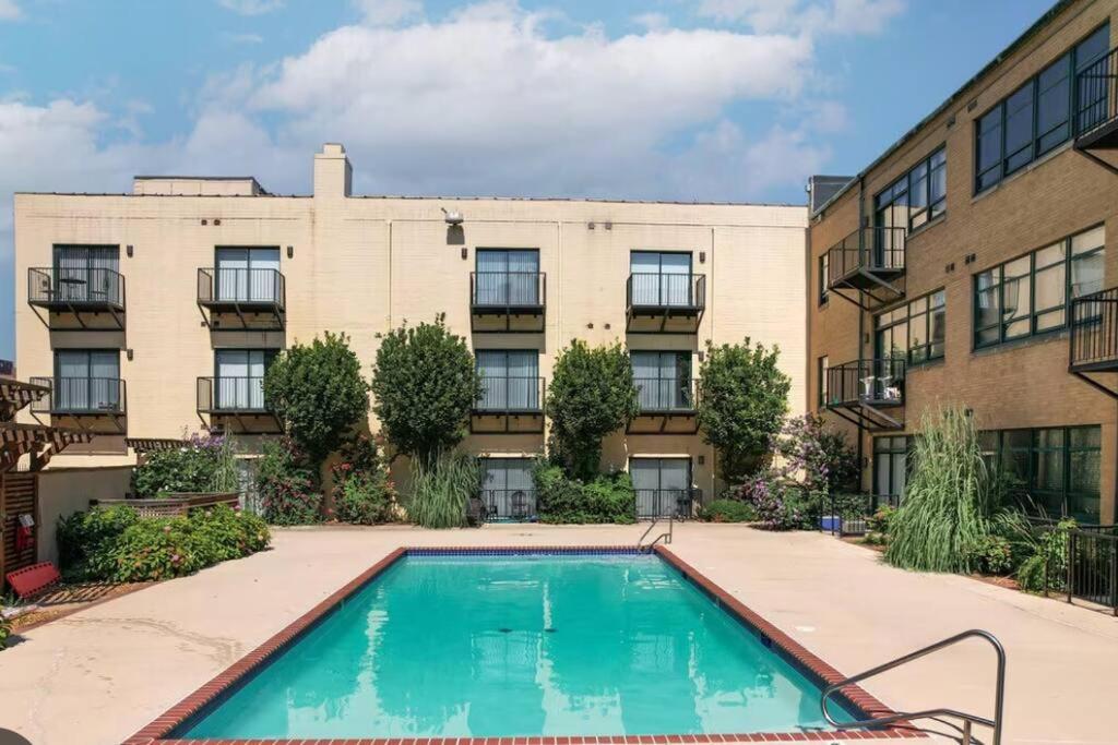 Serene Living Downtown Stl Loft เซนต์ลูอิส ภายนอก รูปภาพ